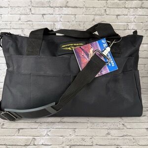 NWT Jeppesen Student Pilot flight/Book Travel Bag w/padded shoulder strap